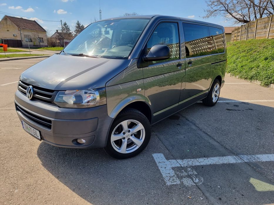 Vând vw Caravelle