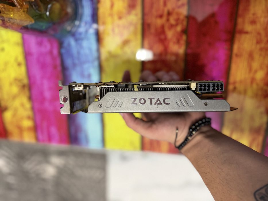 Placa Video Nvidia Zotac Gtx 970 4GB DDR5