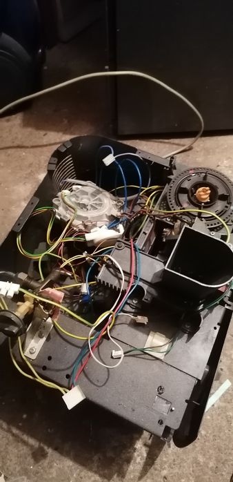 Saeco Medjick de luh na части