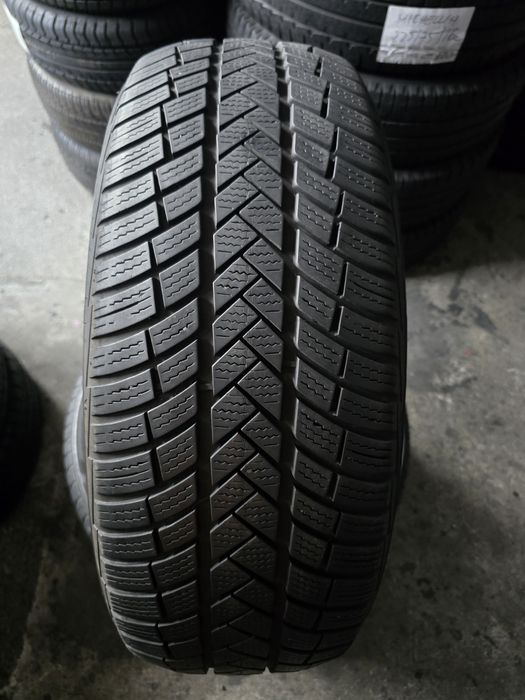 Vredstein 225/60 R17 103H MS iarnă
