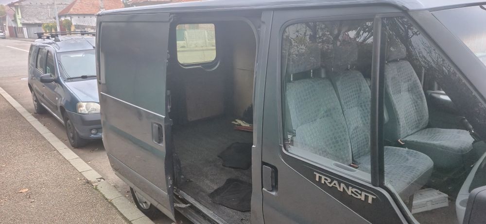 Ford Transit an 2008