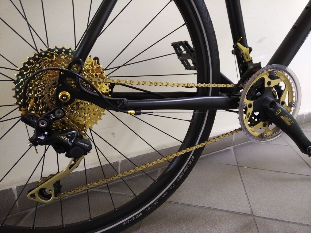 Bicicleta Custom Black/Gold