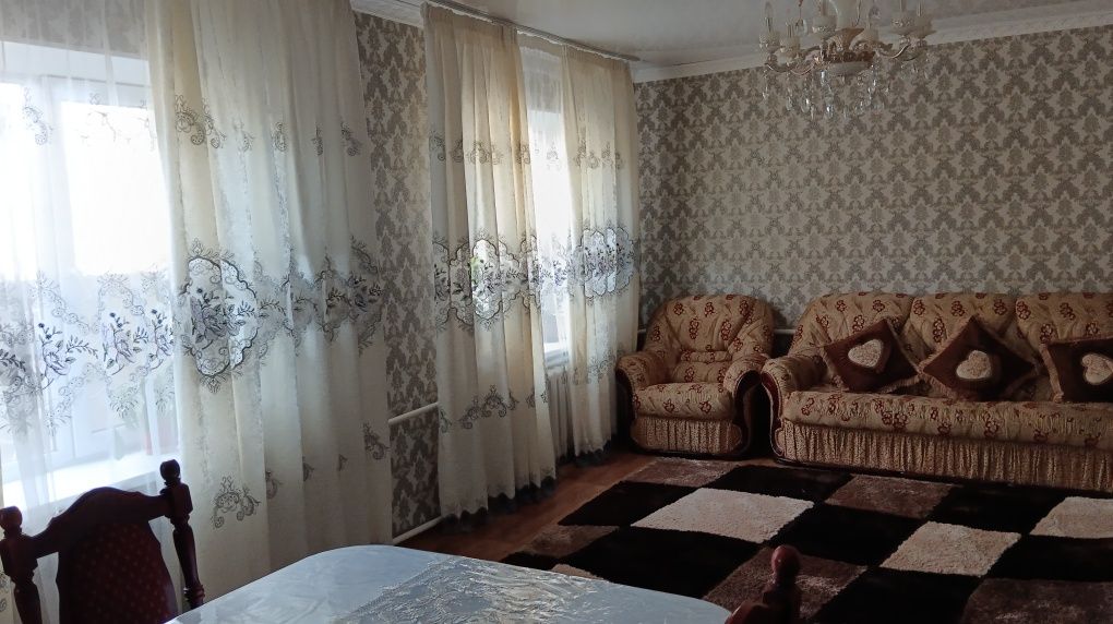 Продается дом ,в районе сахзвода,рядом остановка уалиханова