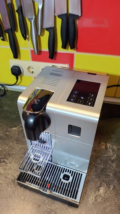Espresor, aparat cafea, capsule, Latisima Pro, Nespresso