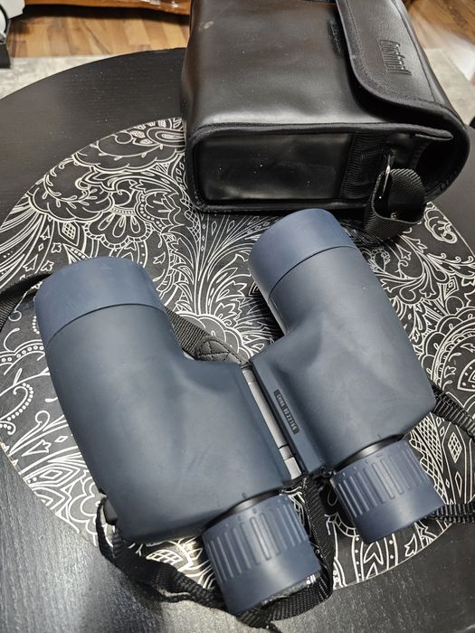 Binoclu profesional Bushnell 7x50 – NOU – calitate premium + husă