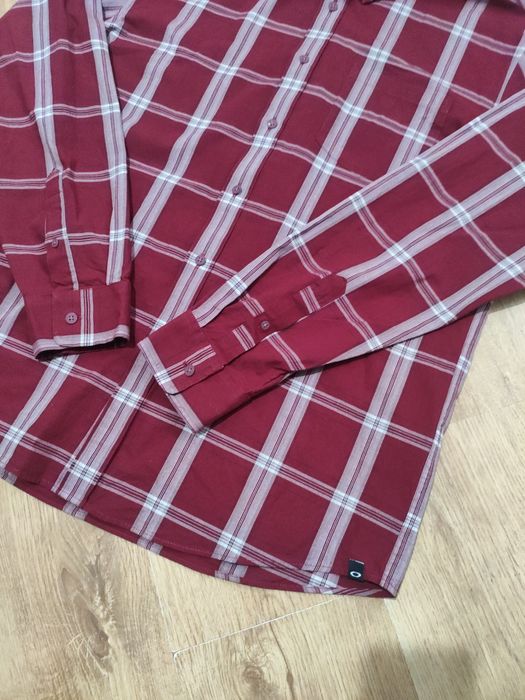 Cămașă Oakley mărimea XL