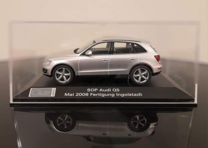 SOP Audi Q5 - Mai 2008 Fertigung Ingolstadt 1:43 Schuco