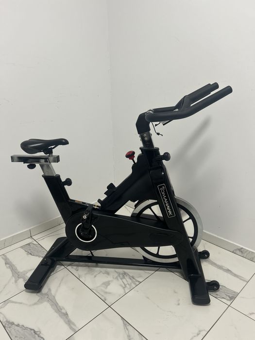 Bicicleta indoor cycling Tomahawk
