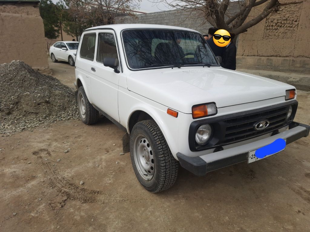 Yo‘l tanlamas NIVA 4×4