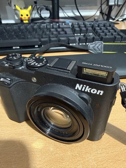 Nikon CoolPix P7700 12mp senzor 1.7”