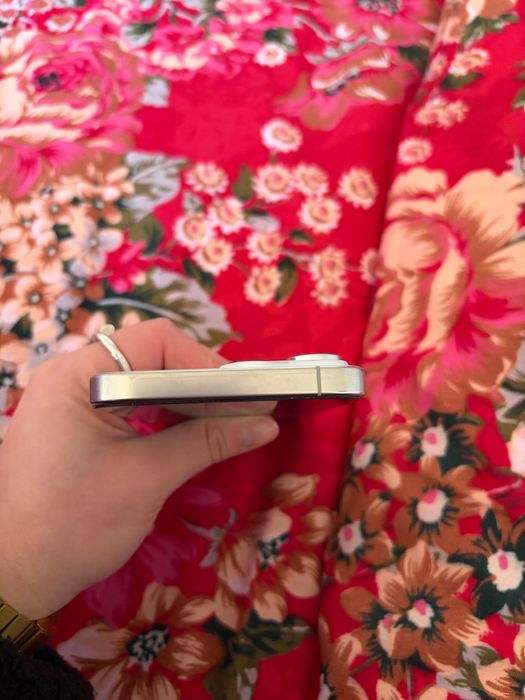 iPhone 16 pro Max 256 gb 100%sanatatea  bateriei