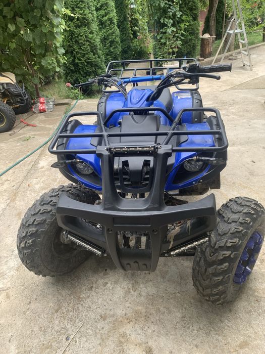 Vand atv 250cc aproape nou