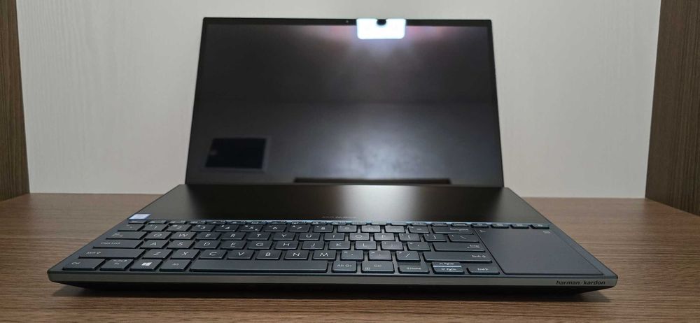 Asus ZenBook Pro Duo UX581G – i7 / 16GB / 1TB SSD / RTX 2060 – Ca nou