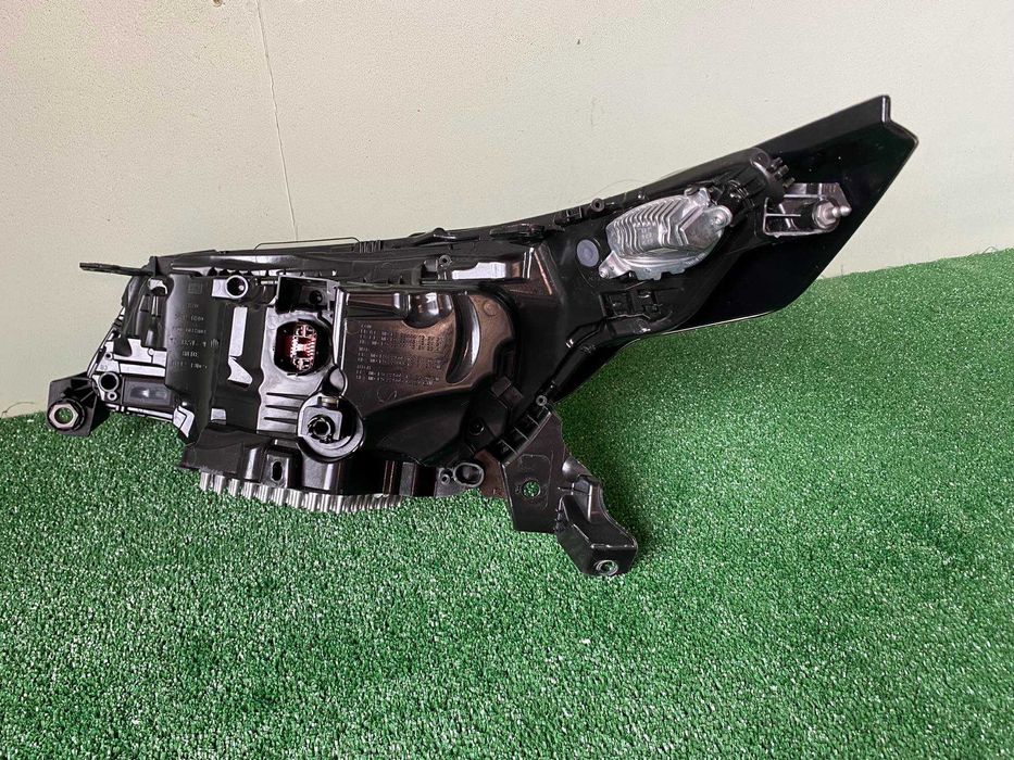 фар десен Land Rover Discovery V L462 Full led 2021-2025 г. #1033V