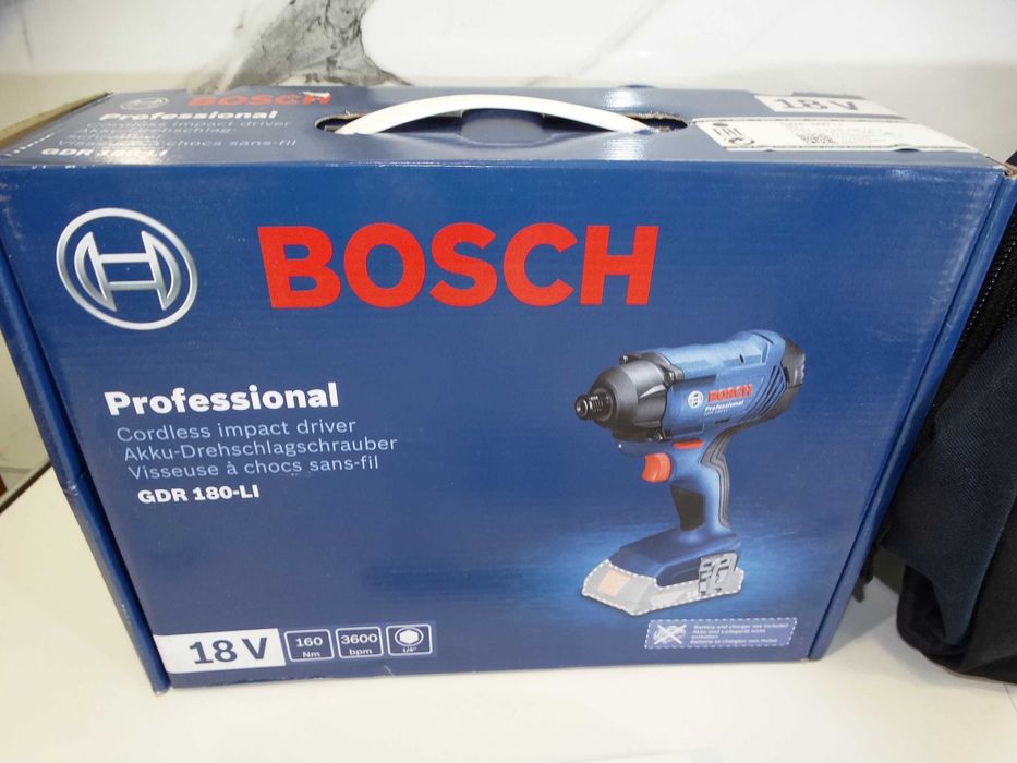 Ново - Bosch GDR 180-LI - Импакт драйвер + чанта