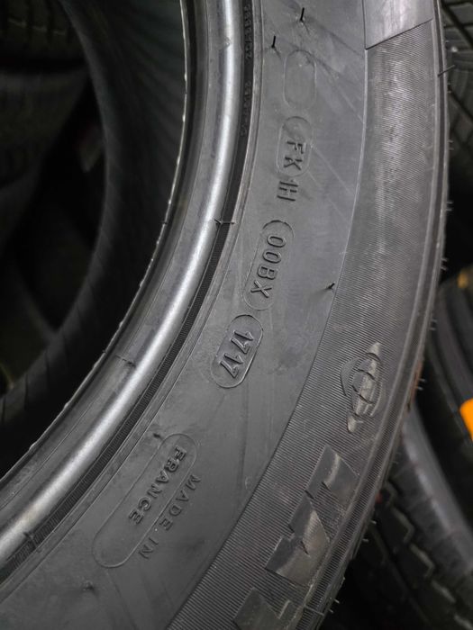 4бр Нови зимни гуми 235 60 17 - Michelin -