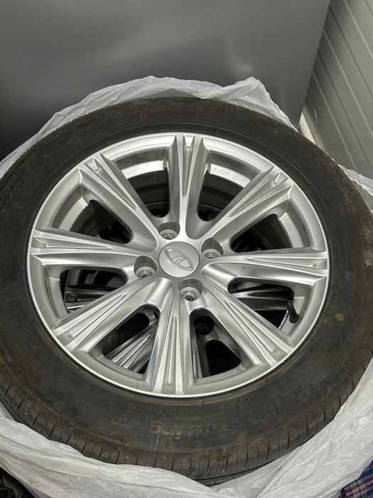 Аттика Диски со шинами