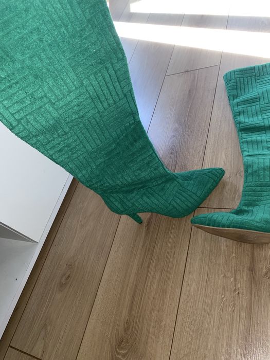 Ботуши с висок ток + шапка