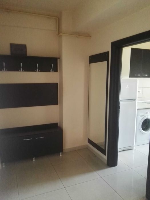 Închiriem apartament cu o cameră str. Lalelelor