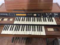 Instrument muzical : pianina Crumar