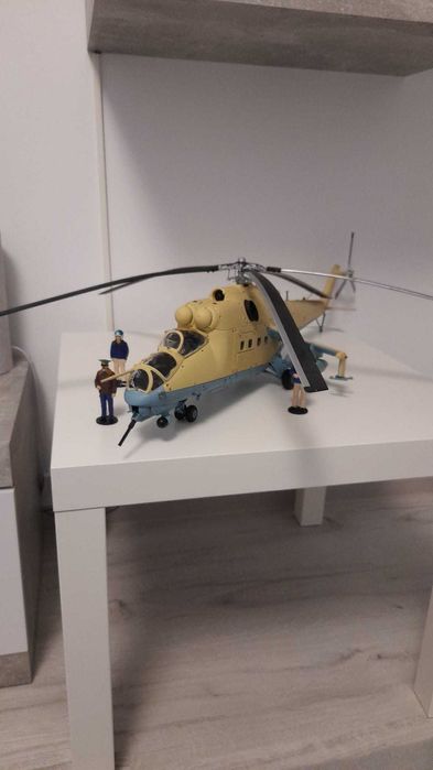 Machete Elicopter de asalt