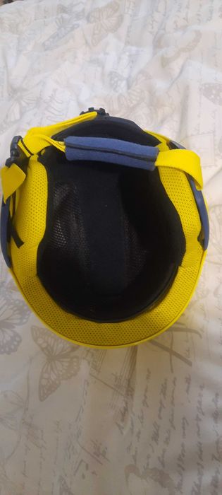 Детска ски каска Wedze H KD 500 (Decathlon); Жълта/сини елементи