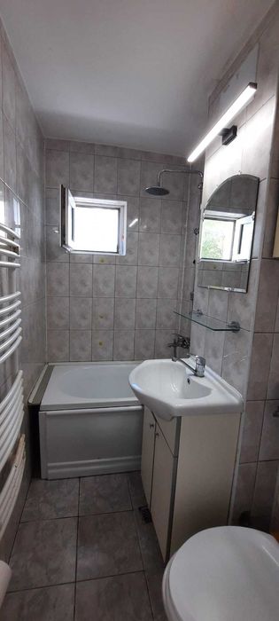 PF închiriez apartament cu 3 camere semidecomandat 48mp Mănăștur
