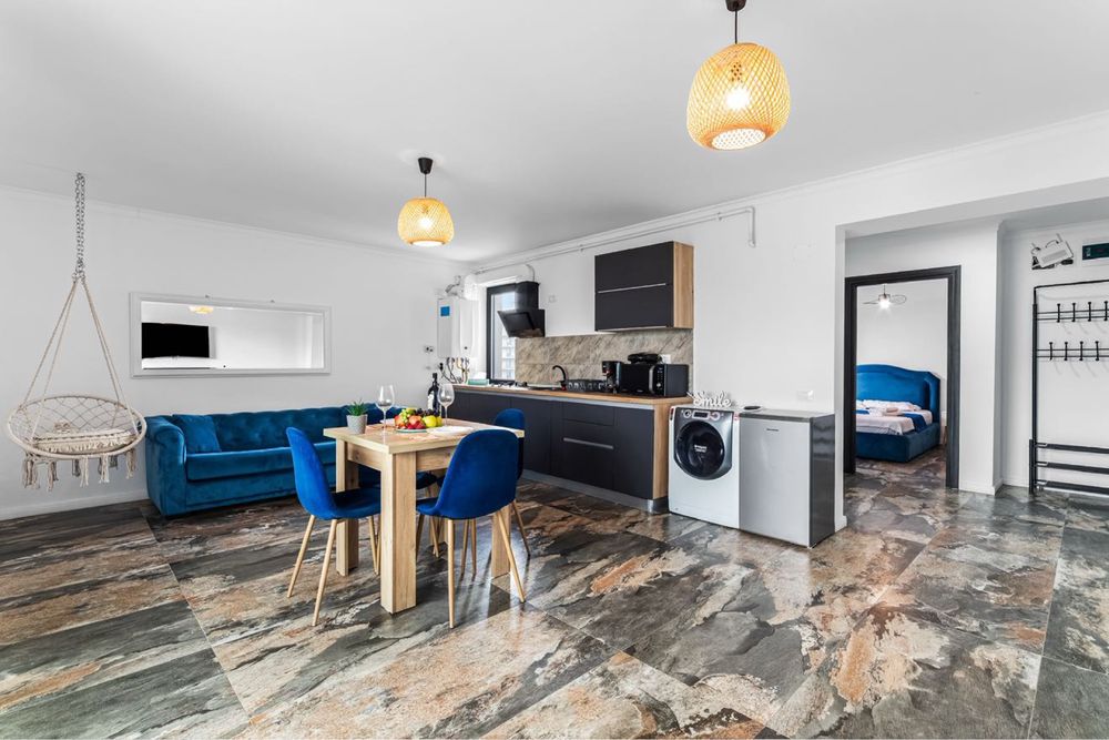 Inchiriez apartament 2 camere mamaia-sat