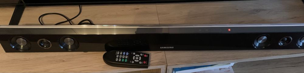 Soundbar Samsung subwoofer wireless c450XEF