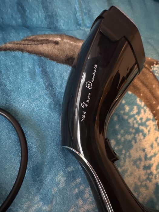 Aparat de calcat cu aburi Beko