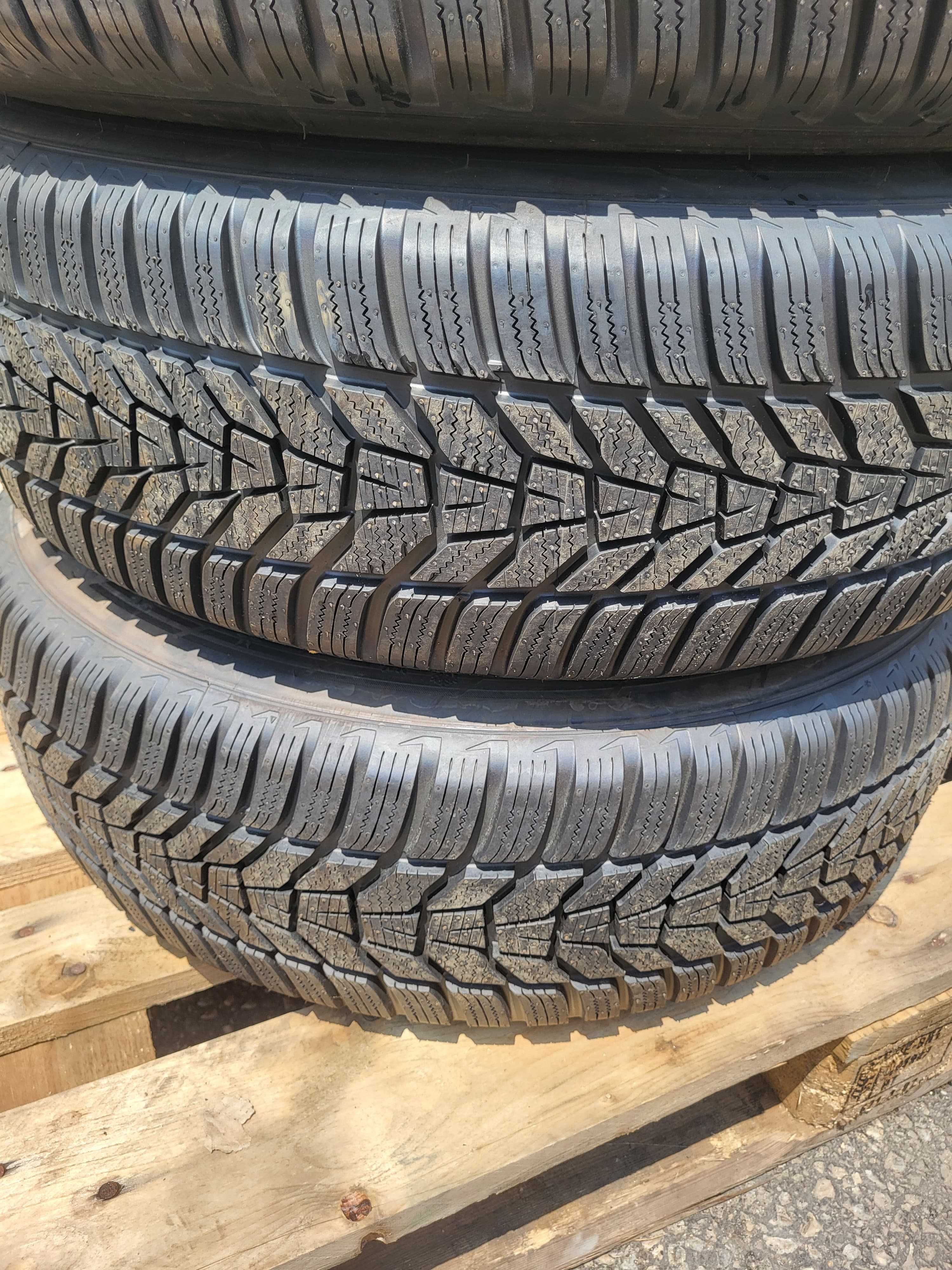 Зимни гуми 225 65 17 HANKOOK Winter Icept Evo3 чисто нови M+S ДОТ 1521