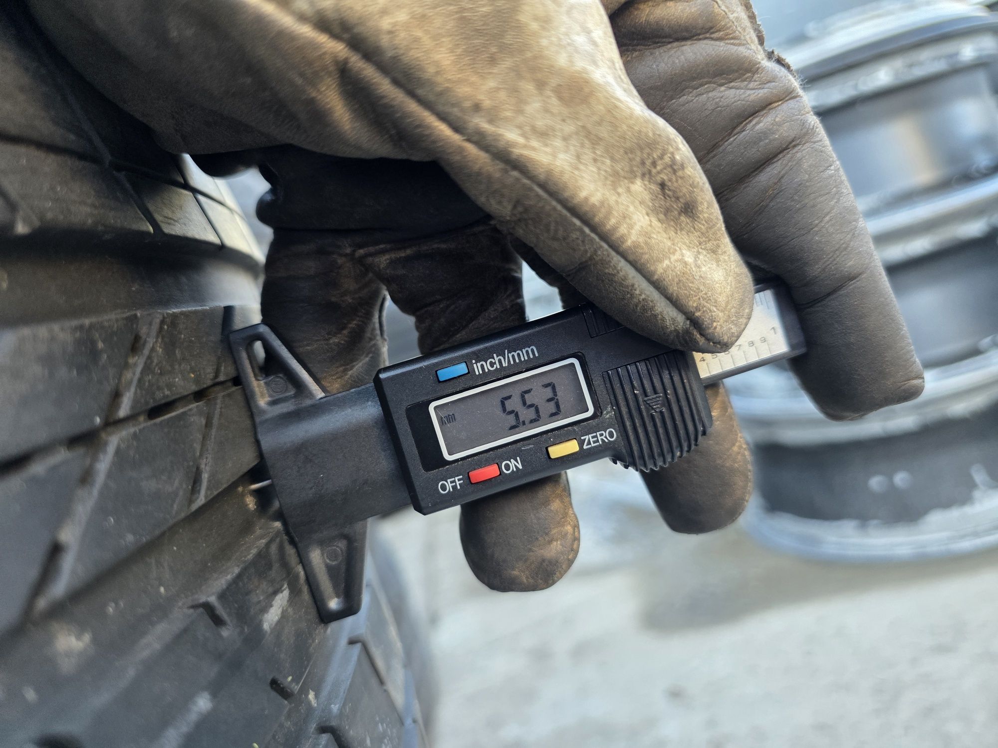 2бр Летни гуми 275 35 19 - Goodyear Runflat BMW