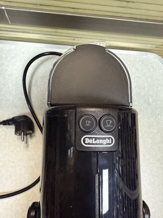 Кафемашина с капсули Nespresso Inissia