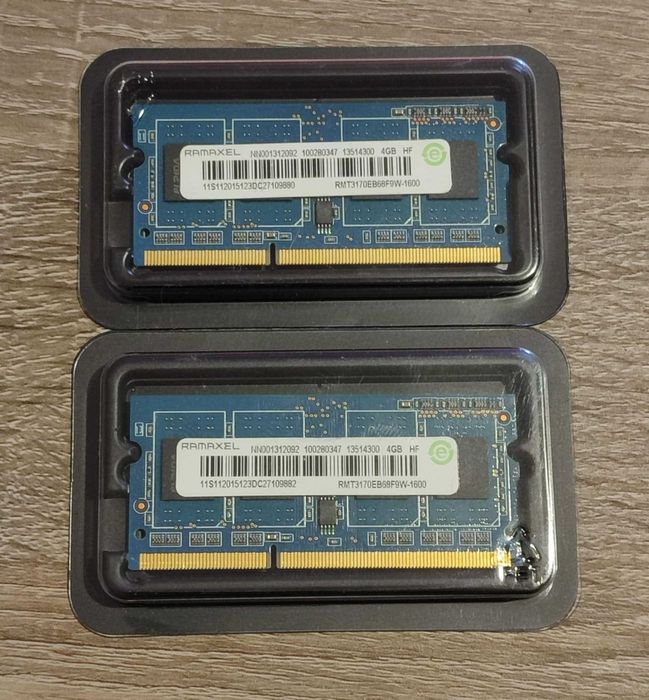 две плочки по 4GB ram за лаптоп DDR3 1600MHz SODIMM