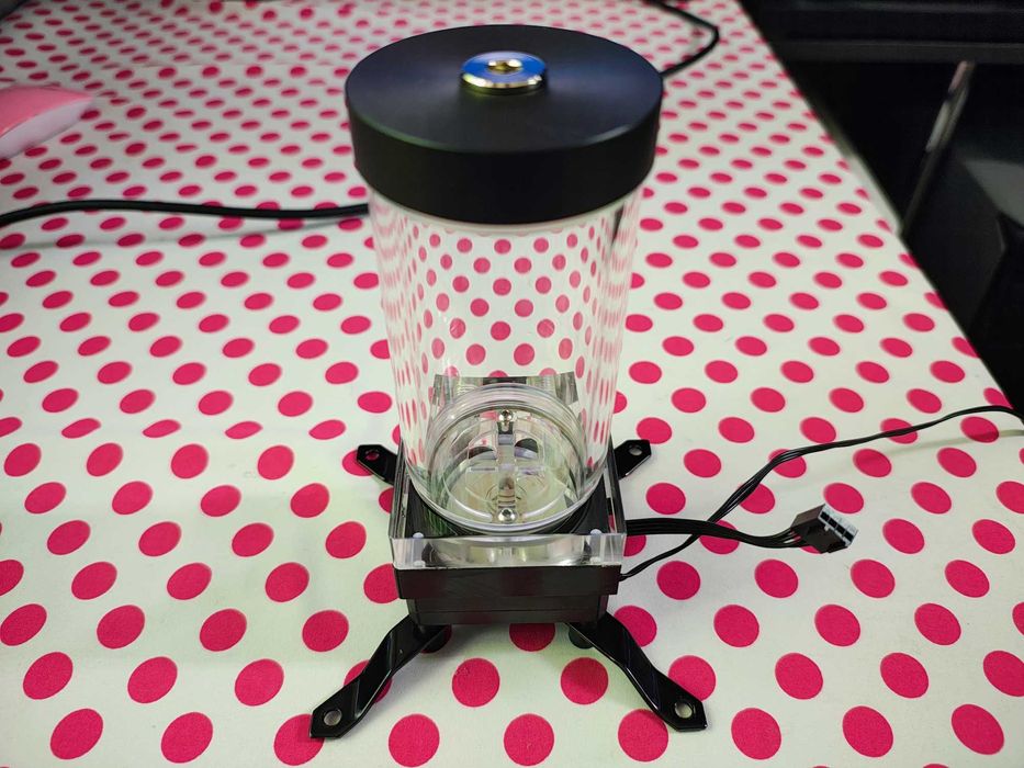 Bazin cu pompa watercooling EKWB EK-Classic PWM, RGB.