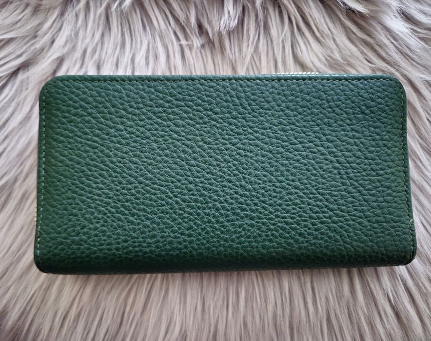 Дамско портмоне /ново/