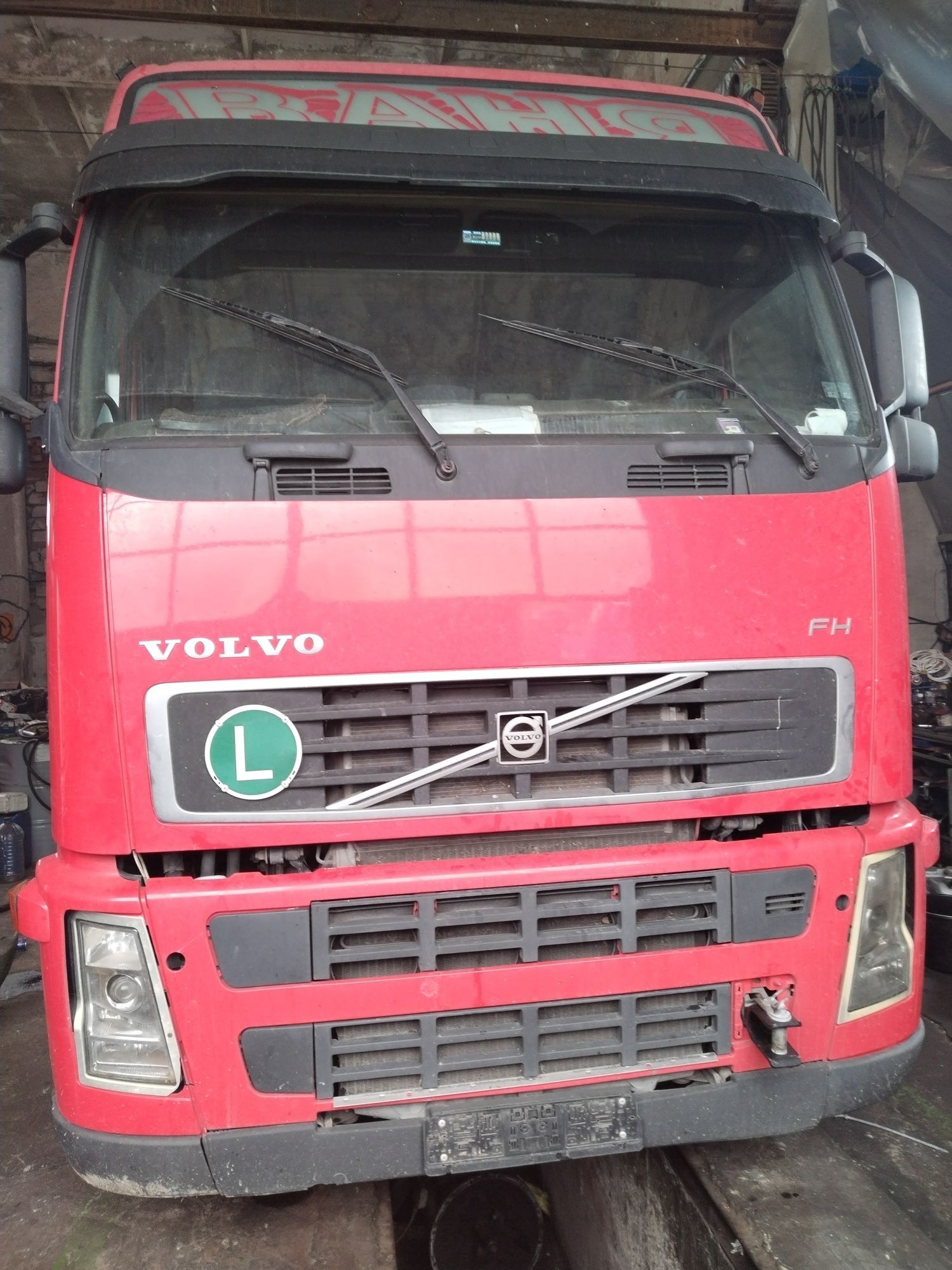 Volvo FH 480 на части