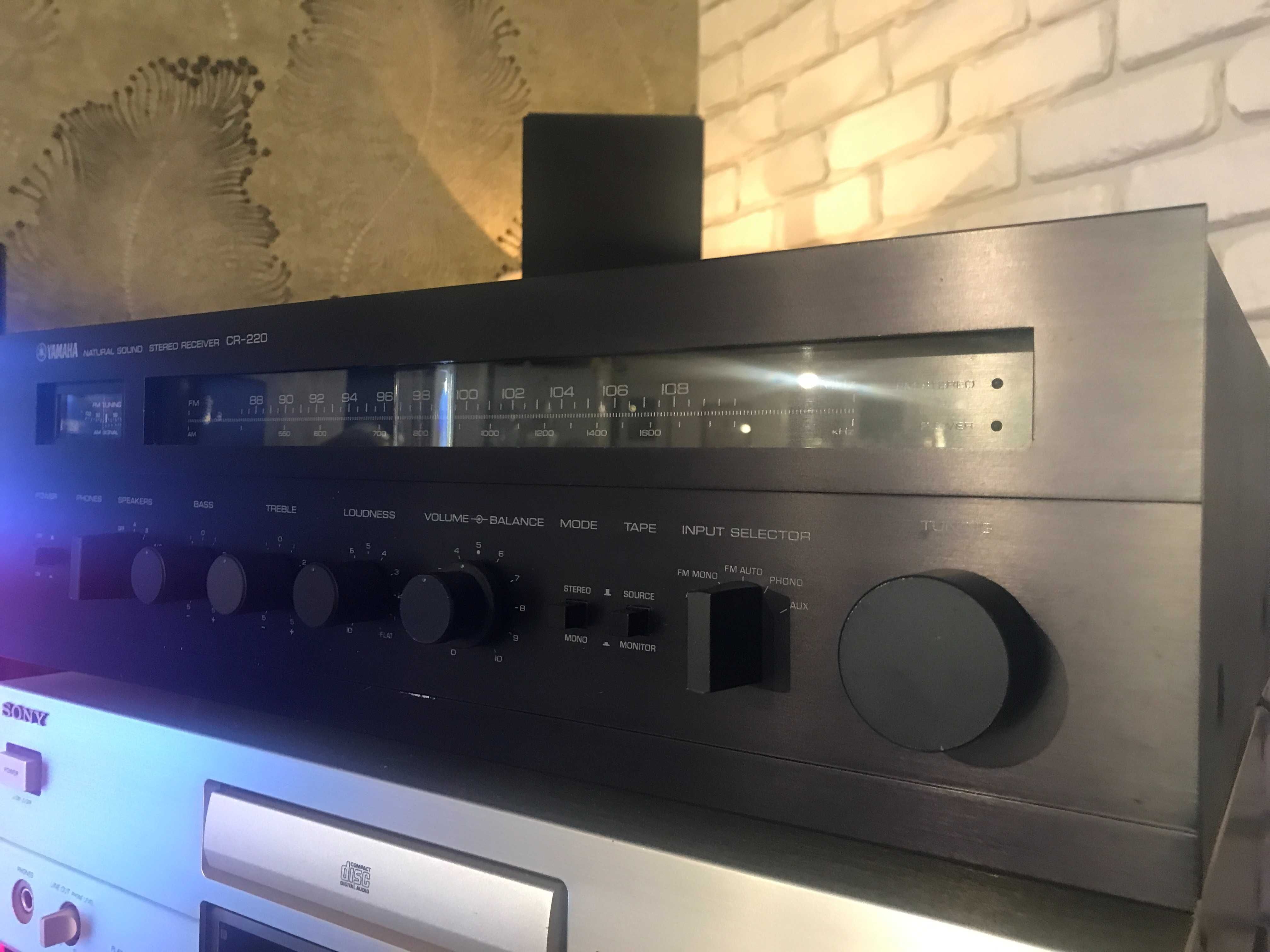Yamaha CR-220 negru amplificator