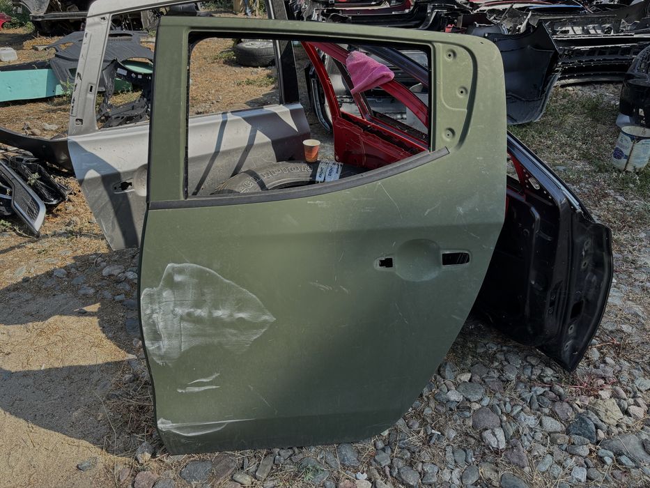 Врата Мицубиши Л200/Mitsubishi L200