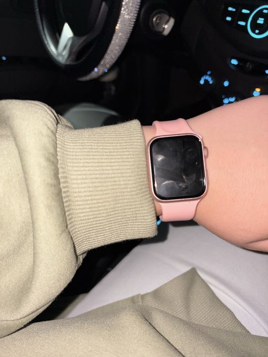 Продаю смарт часы почти как Apple Watch Series 10 (42mm)