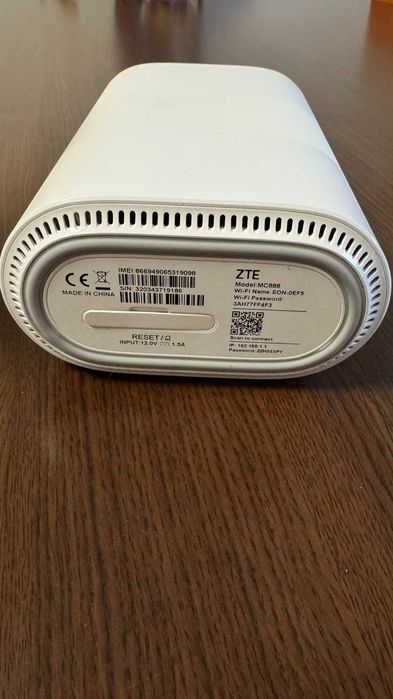 5G рутер ZTE Model: MC888
