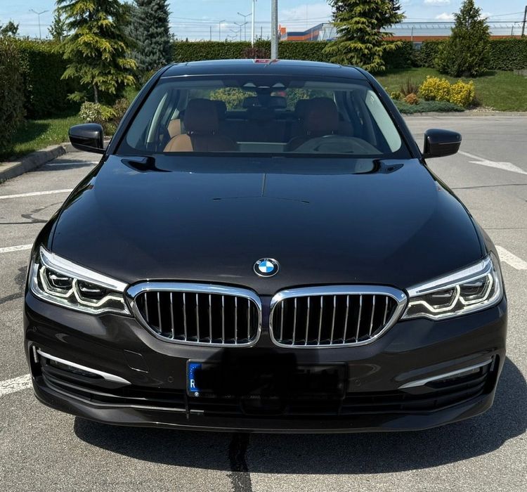BMW Seria 5 Vând BMW seria5 G30 state foarte buna recent înmatriculata