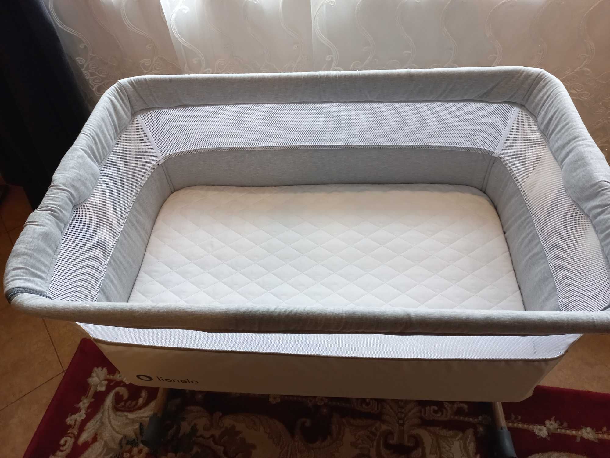 Pătuț co-sleeper Lionelo Leonie