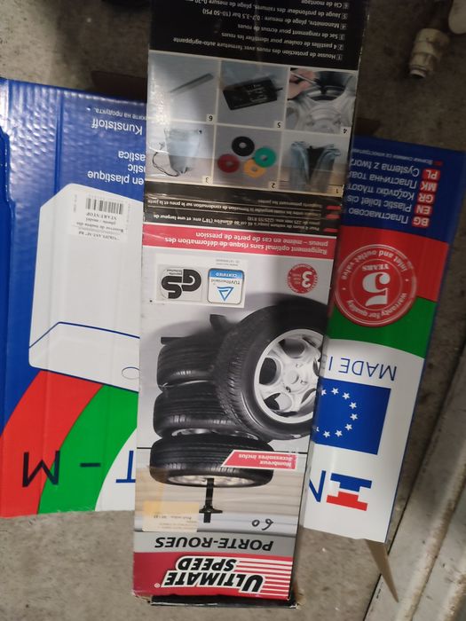 Suport rotii auto