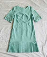 Короткое платье цианового цвета
