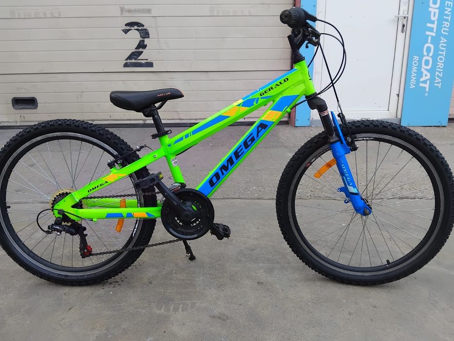 Vând bicicleta din aluminiu pentru copii