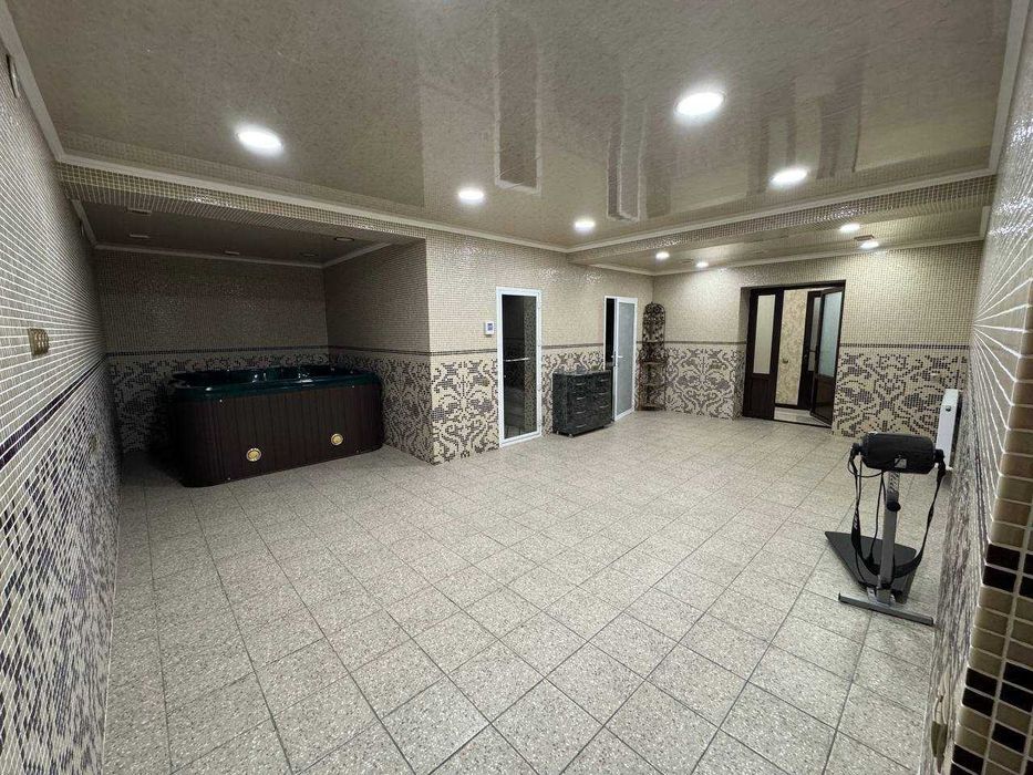 Продается дом 6 соток евро ремонт ор-р Сим-Сим 9 комнат