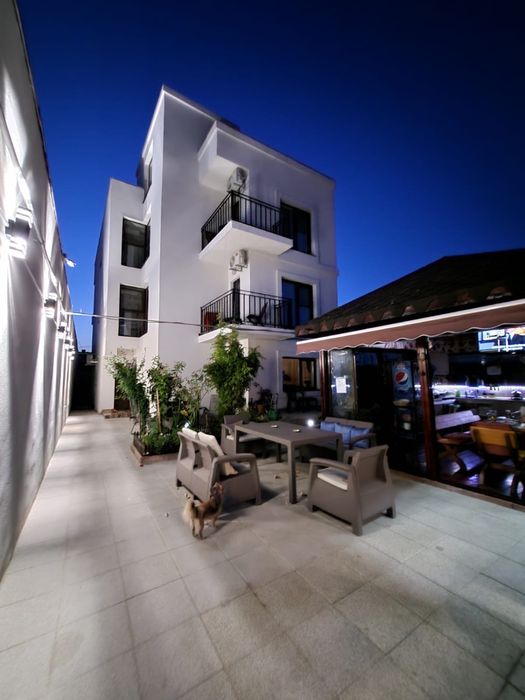 Vila de vanzare EFORIE NORD (afacere la cheie)