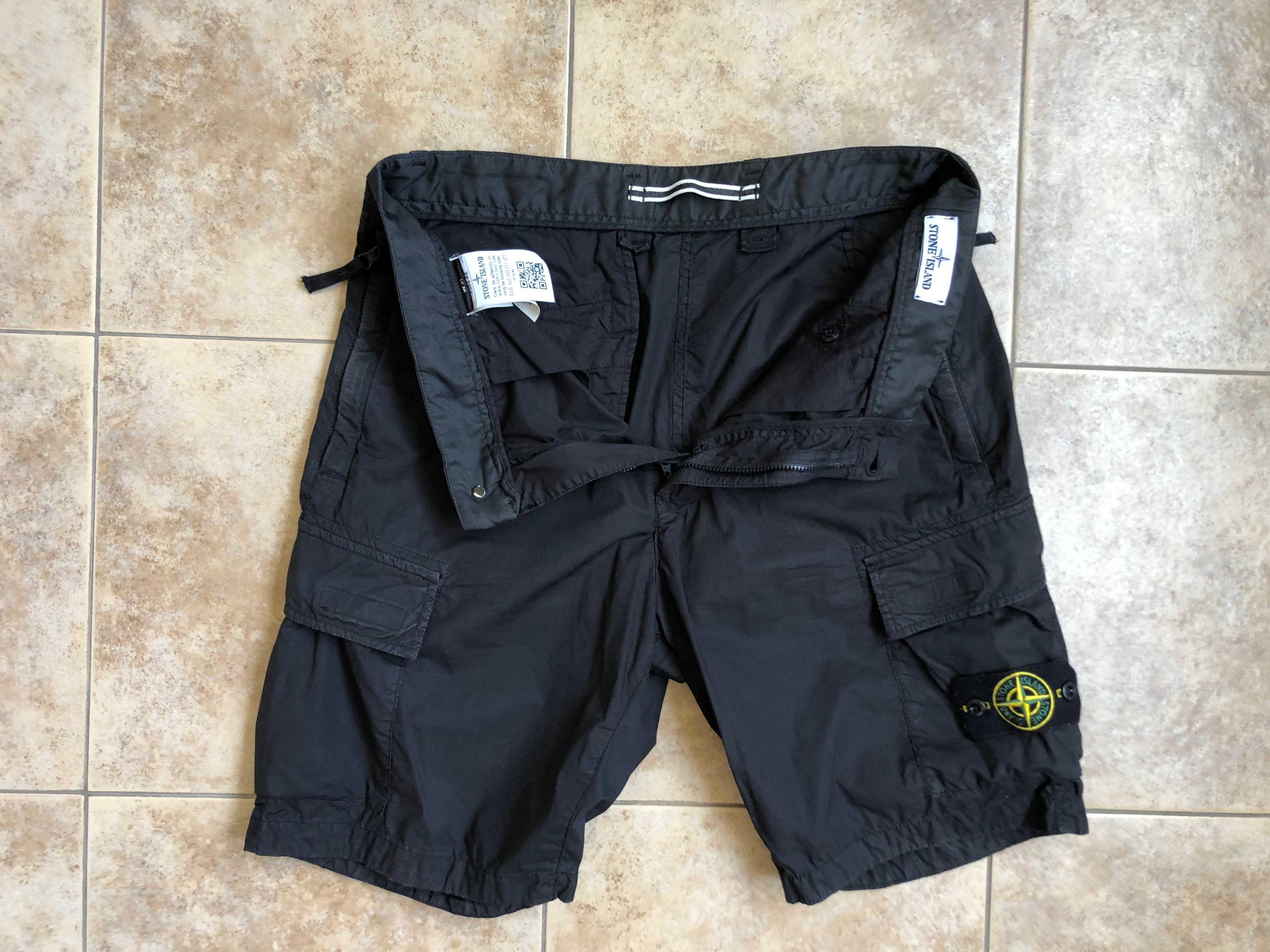 Stone Island къси панталони W31