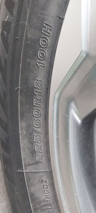 225/60/18 зимни гуми